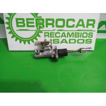 Recambio de bomba embrague para nissan cabstar e 3.0 diesel referencia OEM IAM 306103T90A  