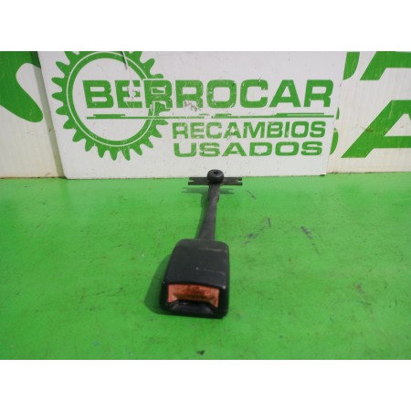 Recambio de enganche cinturon delantero izquierdo para ford fiesta (cbk) fun referencia OEM IAM 1142585  