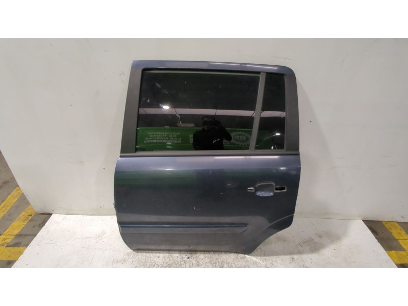 Recambio de puerta trasera izquierda para opel zafira / zafira family b (a05) 1.9 cdti (m75) referencia OEM IAM 13203015  