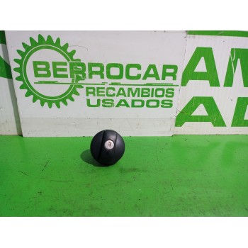 Recambio de tapon combustible para peugeot 2008 (--.2013) allure referencia OEM IAM 1508F3  