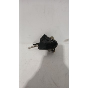 Recambio de motor tapa combustible para audi a4 b6 (8e2) 1.9 tdi referencia OEM IAM 8E5962115  