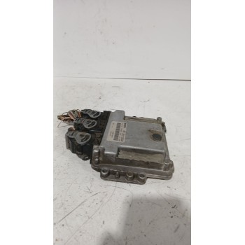 Recambio de centralita motor uce para renault megane ii (bm0/1_, cm0/1_) 1.9 dci (bm0g, cm0g) referencia OEM IAM 8200310863  