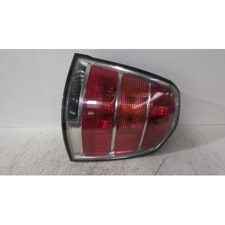 Recambio de piloto trasero derecho para opel zafira / zafira family b (a05) 1.9 cdti (m75) referencia OEM IAM 93190793  