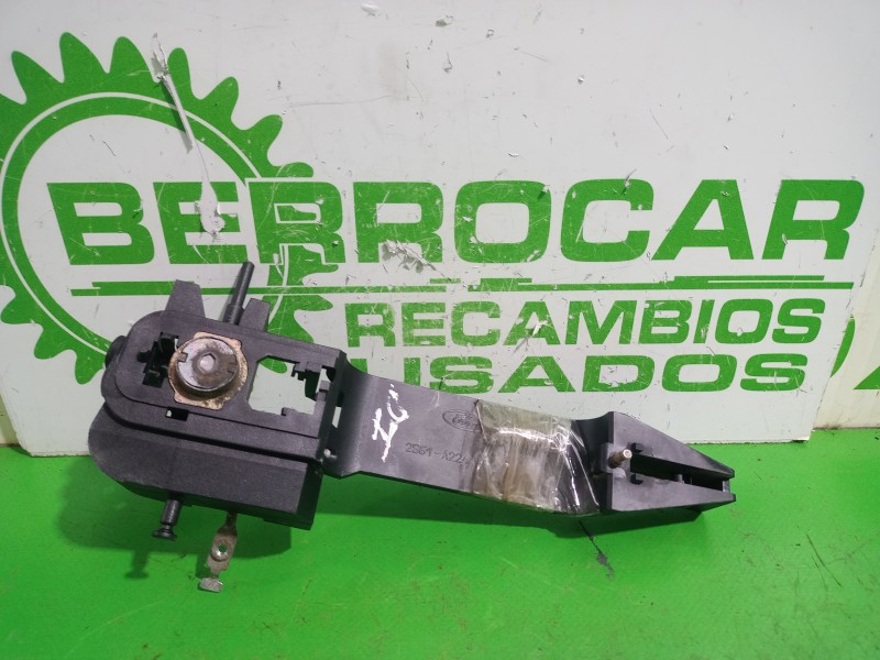 Recambio de maneta exterior delantera izquierda para ford fiesta (cbk) fun referencia OEM IAM 1372473  