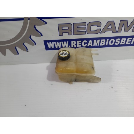 Recambio de deposito expansion para mazda 3 berlina (bk) 1.6 cd diesel cat referencia OEM IAM 3M5H8K218  