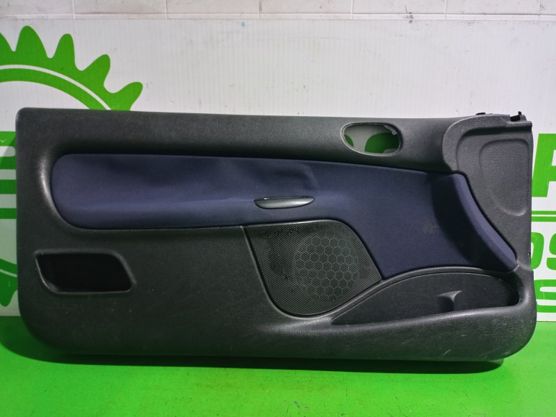 Recambio de guarnecido puerta delantera izquierda para peugeot 206 berlina e-music referencia OEM IAM 9629334977  