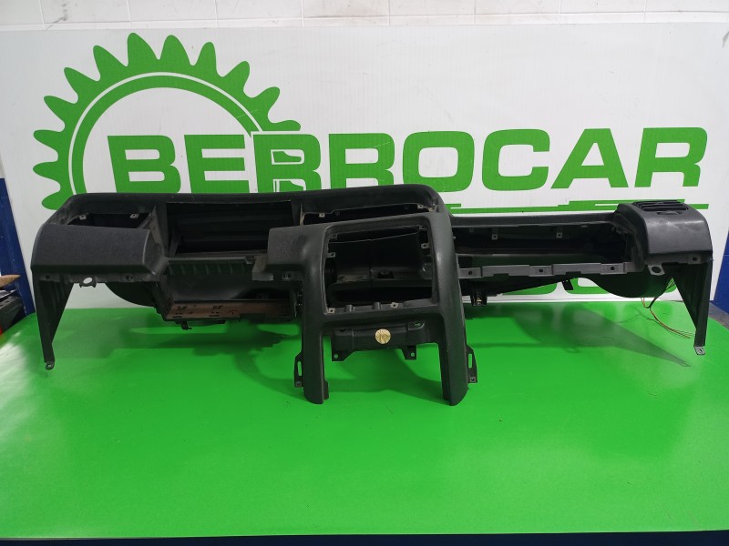 Recambio de salpicadero para volkswagen golf iii berlina (1h1) 1.9 diesel referencia OEM IAM 1H0857007BB41  