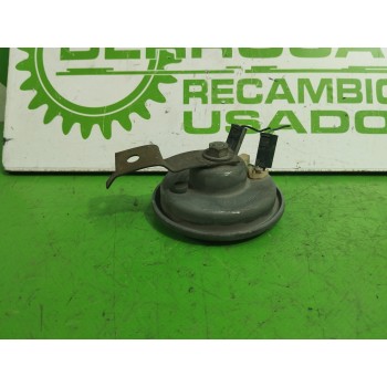 Recambio de claxon para nissan micra (k12e) 1.2 cat referencia OEM IAM E10020011  