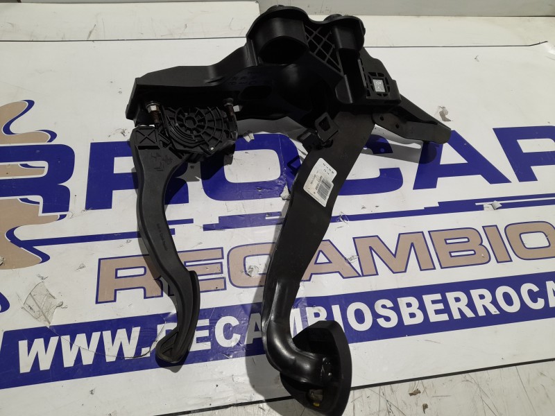 Recambio de pedal acelerador para toyota proace furgoneta (mdz_) 1.6 d4d (mdz9) referencia OEM IAM 86ET40  