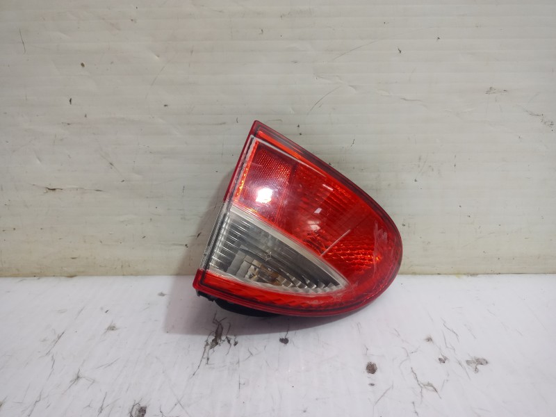 Recambio de piloto trasero izquierdo para seat leon (1m1) stella referencia OEM IAM 1M6945095A  