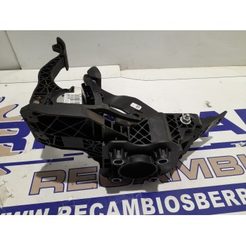 Recambio de pedal acelerador para toyota proace furgoneta (mdz_) 1.6 d4d (mdz9) referencia OEM IAM 86ET40  