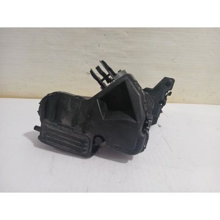 Recambio de caja filtro aire para opel grandland x design line referencia OEM IAM 9814006180A  