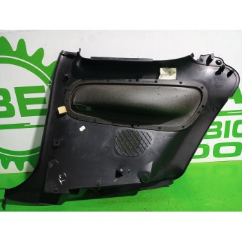 Recambio de guarnecido puerta trasera izquierda para peugeot 206 berlina e-music referencia OEM IAM 9629338977  
