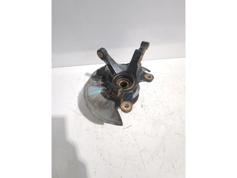 Recambio de mangueta delantera izquierda para kia rio i sedán (dc_) 1.3 referencia OEM IAM 0K30A33031F  