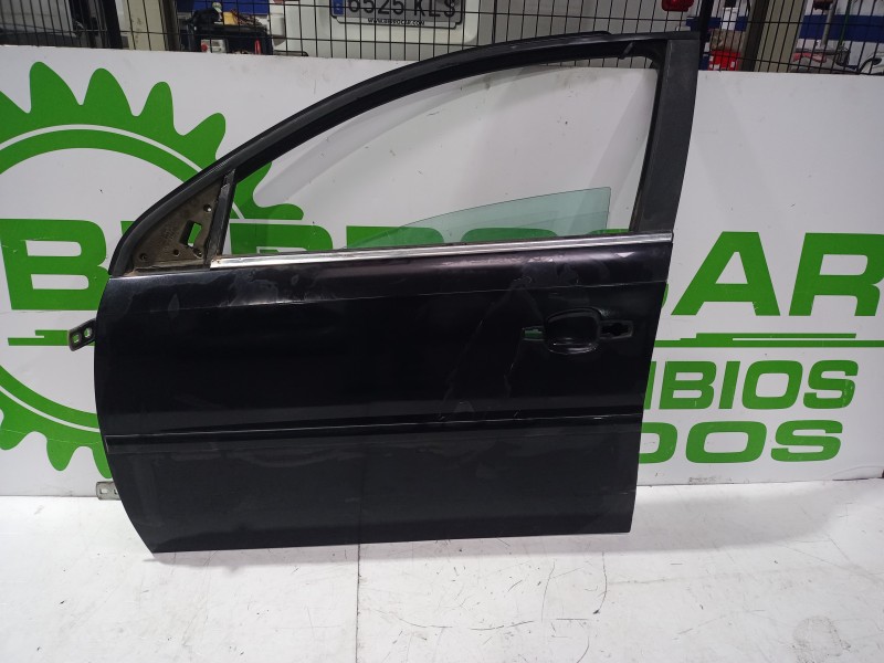 Recambio de puerta delantera izquierda para opel vectra c berlina gts referencia OEM IAM 124061  
