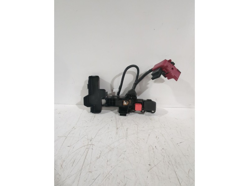 Recambio de caja reles / fusibles para toyota rav 4 v (_a5_, _h5_) 2.0 (mxaa52) referencia OEM IAM 8273042A10  