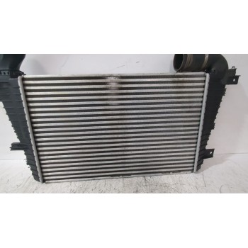 Recambio de intercooler para opel zafira / zafira family b (a05) 1.9 cdti (m75) referencia OEM IAM 13223395  