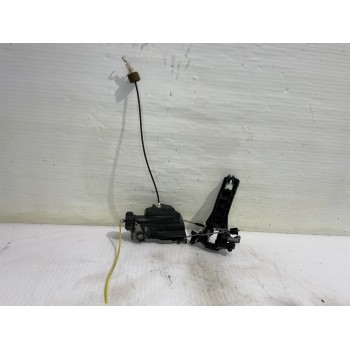 CERRADURA PUERTA DELANTERA IZQUIERDA A1687201935 