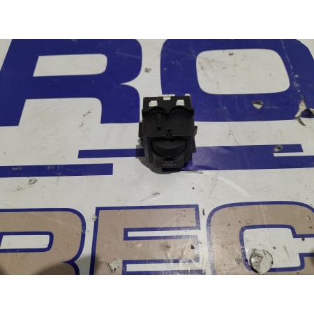 Recambio de interruptor para toyota proace furgoneta (mdz_) 1.6 d4d (mdz9) referencia OEM IAM 95835T  