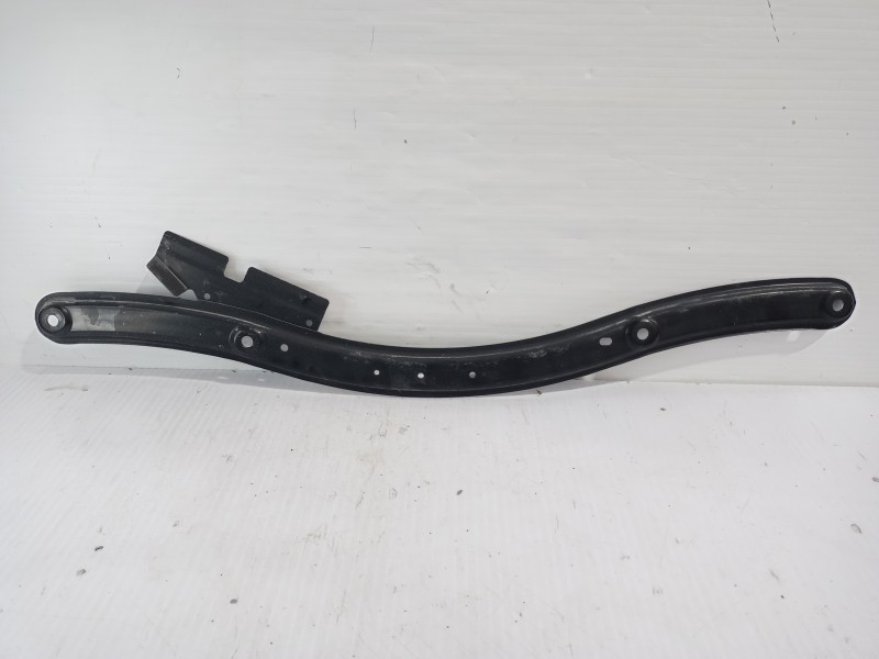 Recambio de soporte para ford focus berlina (cap) trend referencia OEM IAM 4M51A10684AB  