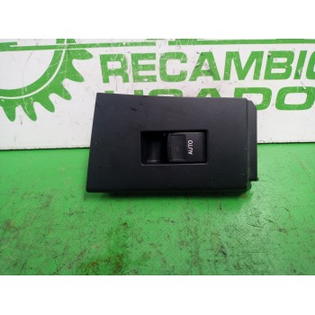 MANDO ELEVALUNAS TRASERO DERECHO 7427102630 / 8481002140 