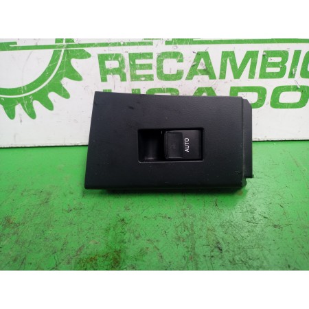 Recambio de mando elevalunas trasero derecho para toyota auris touring sports (e18) active referencia OEM IAM 7427102630 / 84810