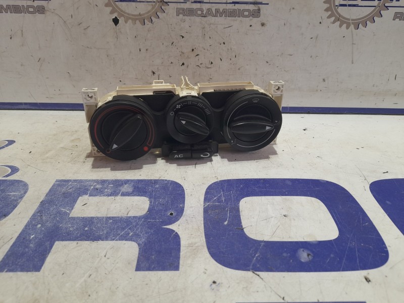 Recambio de mando calefaccion / aire acondicionado para seat leon (1m1) 1.9 tdi referencia OEM IAM 1M0820045A  