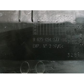 Recambio de guarnecido porton trasero para peugeot 206 berlina e-music referencia OEM IAM 9625054577  