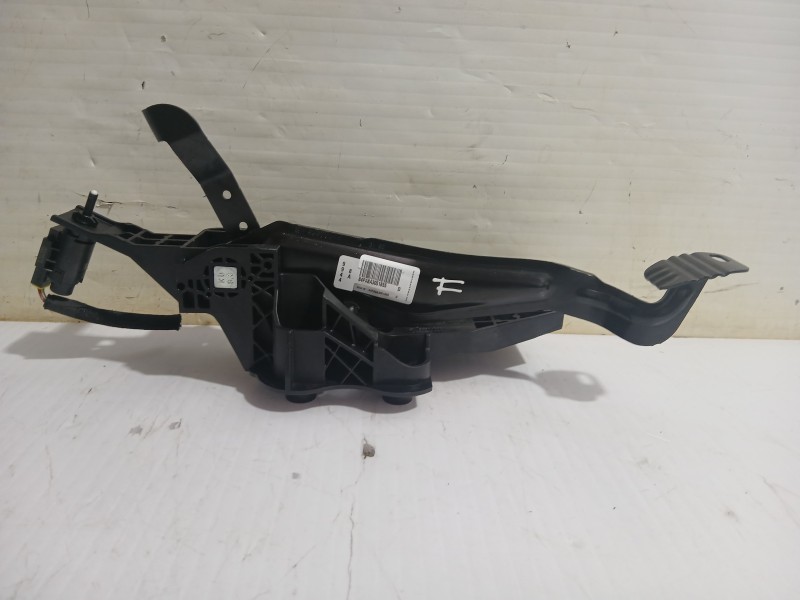 Recambio de pedal freno para opel grandland x design line referencia OEM IAM 980799448000  