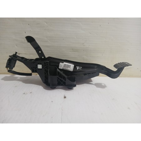 Recambio de pedal freno para opel grandland x design line referencia OEM IAM 980799448000  