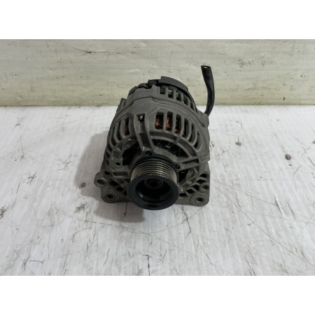 Recambio de alternador para seat leon (1m1) stella referencia OEM IAM 028903028D  