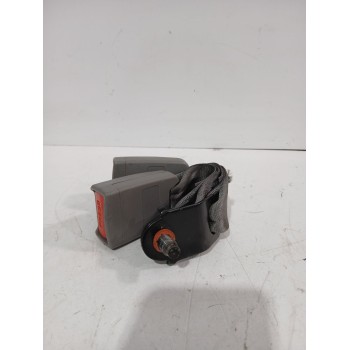 Recambio de enganche cinturon trasero derecho para kia rio i sedán (dc_) 1.3 referencia OEM IAM 0K33A57720C08  