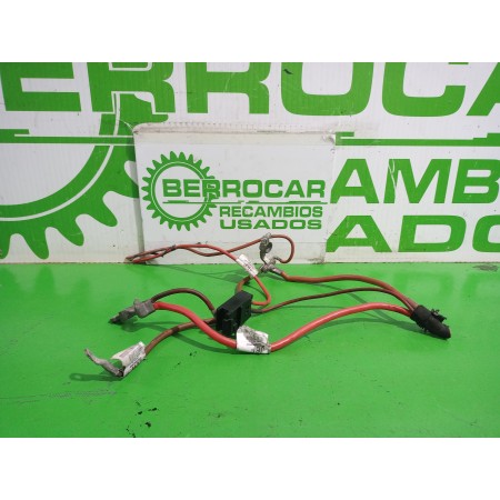 Recambio de borna postiva para opel vectra c berlina gts referencia OEM IAM 93189304  