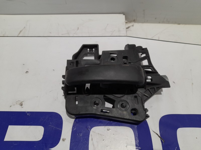 Recambio de maneta interior trasera derecha para toyota proace furgoneta (mdz_) 1.6 d4d (mdz9) referencia OEM IAM 9812093380  