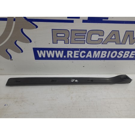 Recambio de goma contorno para opel zafira a elegance referencia OEM IAM 009132665  