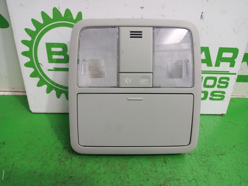 Recambio de luz interior para toyota auris touring sports (e18) active referencia OEM IAM 8126002480AD / 8126002480B0  