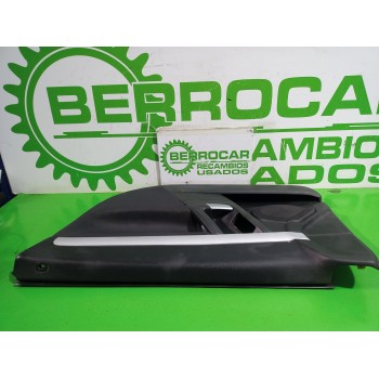 Recambio de guarnecido puerta delantera derecha para opel vectra c berlina gts referencia OEM IAM 13168860  