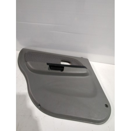 Recambio de guarnecido puerta trasera izquierda para kia rio i sedán (dc_) 1.3 referencia OEM IAM 83301FD010E1  