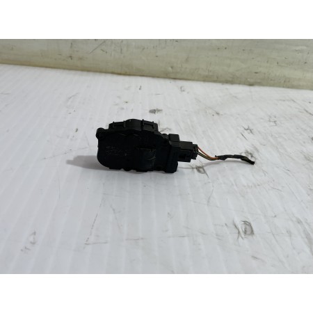 Recambio de motor apertura trampilla para mercedes-benz clase a (w169) a 200 cdi (169.008) referencia OEM IAM 410475520  