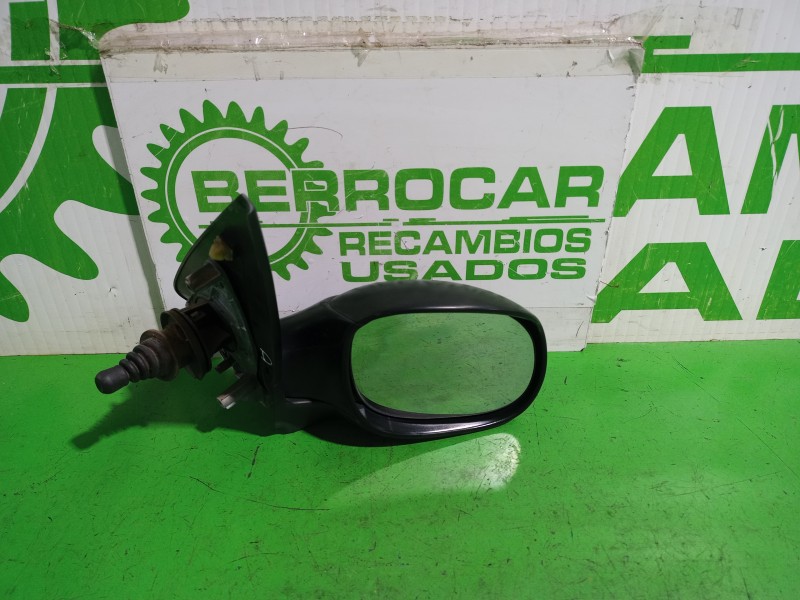 Recambio de retrovisor derecho para peugeot 206 berlina e-music referencia OEM IAM 8148YF  