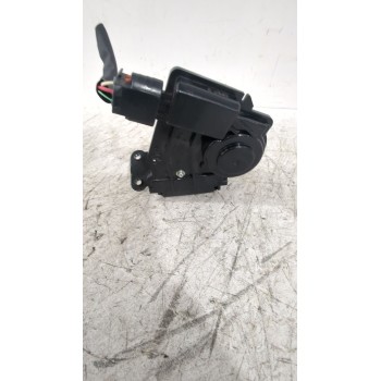 Recambio de cerradura maletero / porton para toyota auris (_e15_) 1.6 (zre151_) referencia OEM IAM 6935002080  