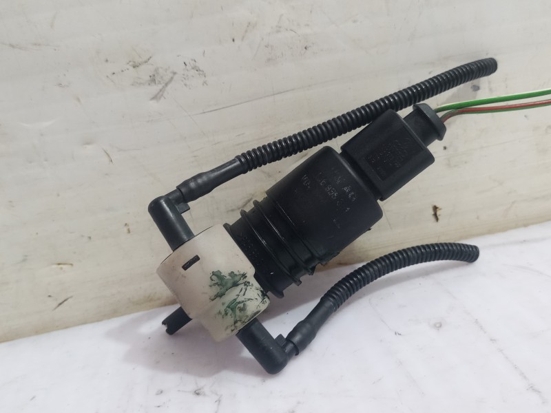 Recambio de bomba limpia para seat leon (1m1) stella referencia OEM IAM 1K6955651  