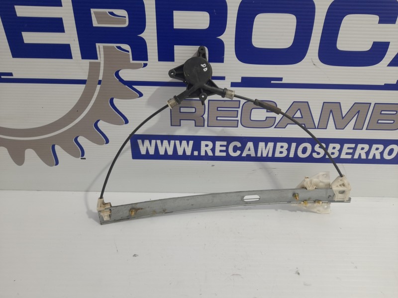 Recambio de elevalunas delantero derecho para mazda 3 berlina (bk) 1.6 cd diesel cat referencia OEM IAM BP4K58590A  