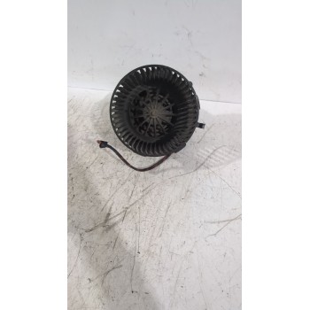 Recambio de motor calefaccion para opel zafira / zafira family b (a05) 1.9 cdti (m75) referencia OEM IAM A3370G  