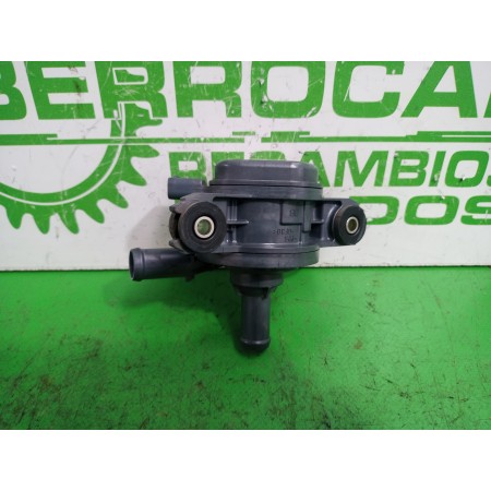 Recambio de bomba agua para toyota auris touring sports (e18) active referencia OEM IAM 161B047010  