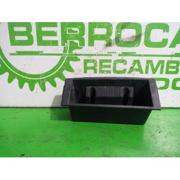 Recambio de cenicero para peugeot 407 2.0 16v cat referencia OEM IAM 9644562177  