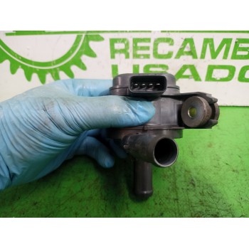 Recambio de bomba agua para toyota auris touring sports (e18) active referencia OEM IAM 161B047010  