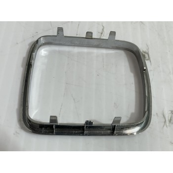 Recambio de moldura para mercedes-benz clase a (w169) a 200 cdi (169.008) referencia OEM IAM 169267061  