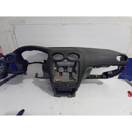 Recambio de salpicadero para ford focus berlina (cap) trend referencia OEM IAM 1476871  