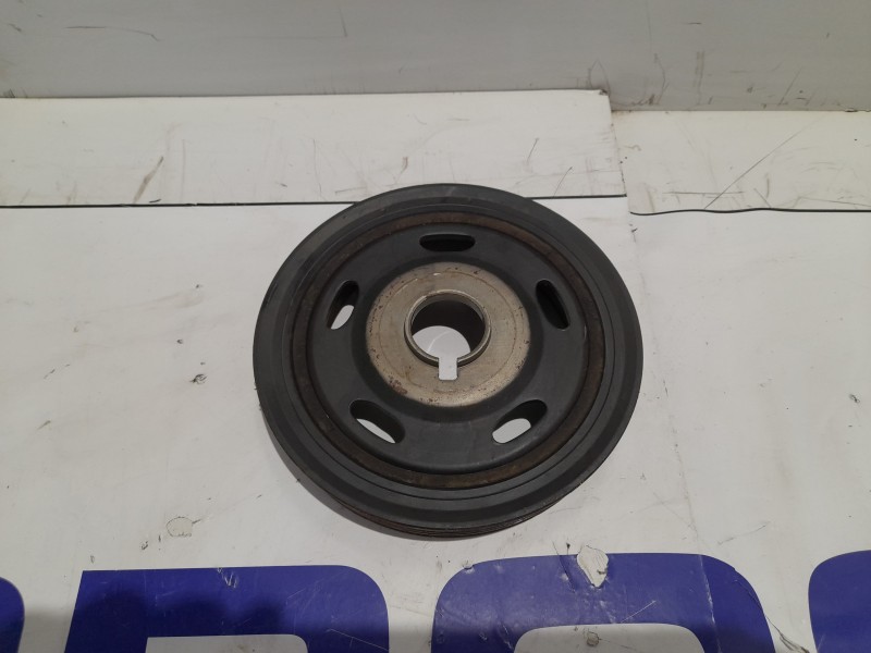 Recambio de polea cigueñal para toyota proace furgoneta (mdz_) 1.6 d4d (mdz9) referencia OEM IAM 126011E  